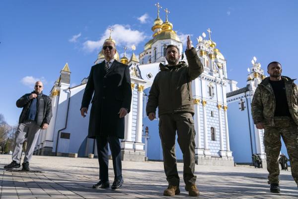 President Biden and Ukrainian President Volodymyr Zelensky outside the cathedral