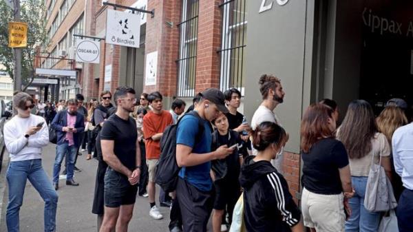 SYDNEY AUSTRALIA - NCA NewsWire Photos MARCH 22, 2023: Dozens of Sydneysiders are pictured lined up outside an open-for-inspection rental apartment in Surry Hills. The rental crisis remains one of the key issues of the 2023 NSW state election. Picture: NCA NewsWire / Nicholas Eagar